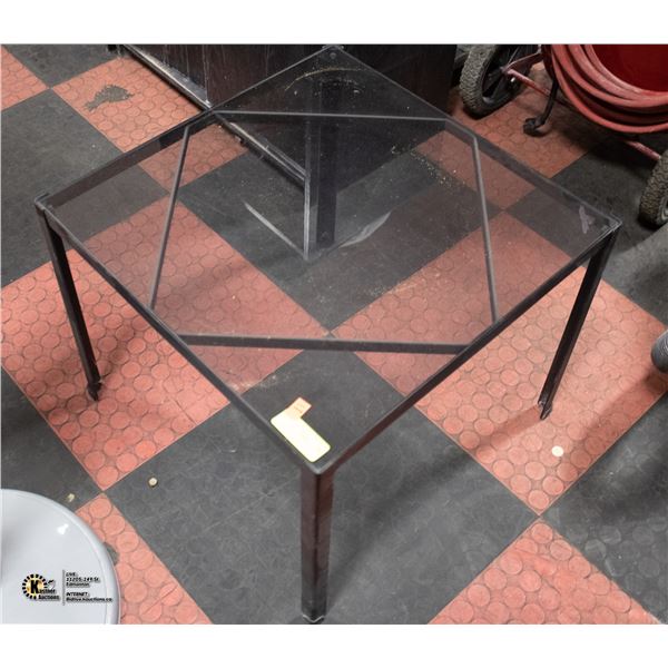 GLASS TOP SIDE TABLE 21" X 22" X 18"