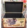 Image 2 : LARGE AFRICAN DECOR TRUNK