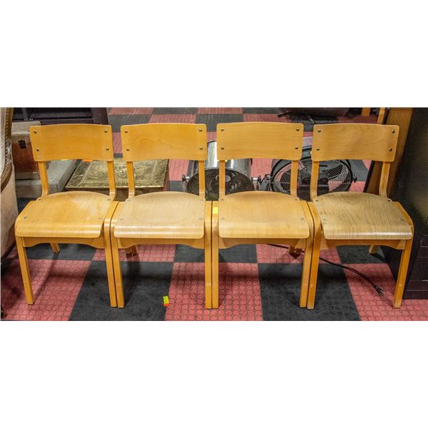 LOT OF 4 WOODEN CHAIRS