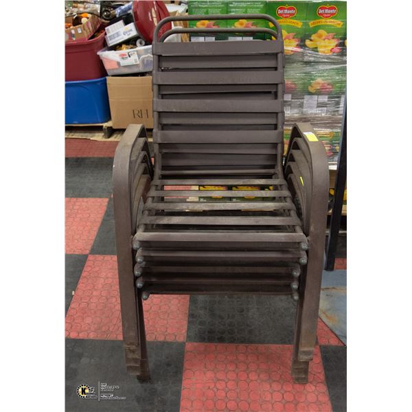 4 LAWN CHAIRS