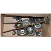 Image 1 : LOT OF VARIOUS WIRE BRUSHES.