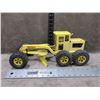 Image 1 : Vintage Tonka MR-970 Grader