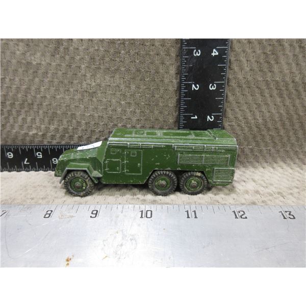 Armored Command Vehicle 677 - Dinky Supertoys Meccano