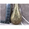 Image 3 : Vintage Brass Black Powder Flask - US Military - Peace
