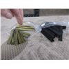 Image 1 : .223/AR15 - 23 Plastic & 14 Metal Stripper Clips