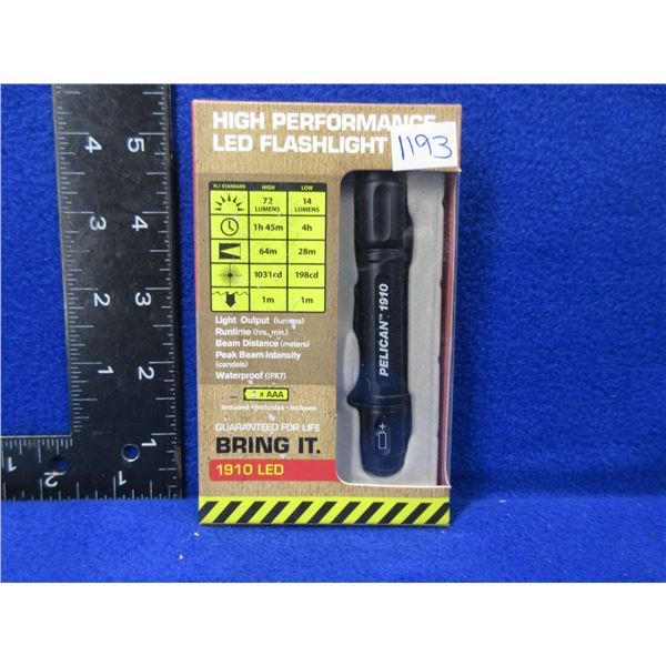 Pelican 1910 High Performance LED Flashlight