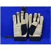 Image 2 : 1 Pair of Gloves - BDG - Size Large - Appear Unused