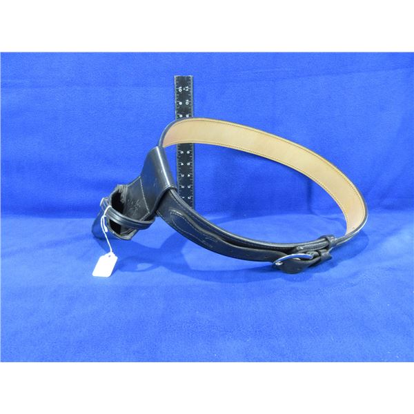 Don Hume Holster H216 No. 7.4" & Don Hume Holster Belt