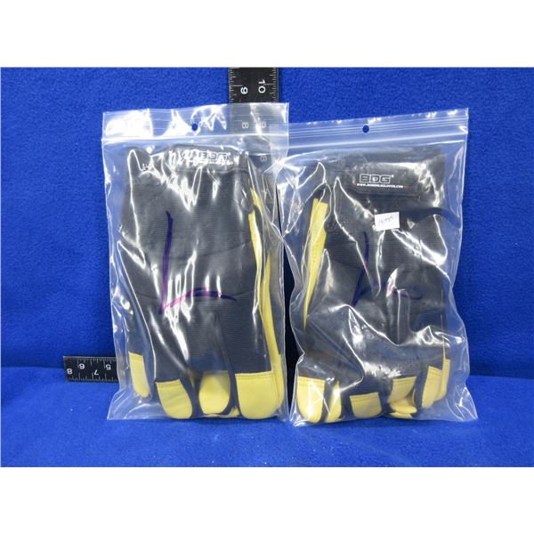 2 Pairs of Gloves - BDG - Size Large - Appear Unused