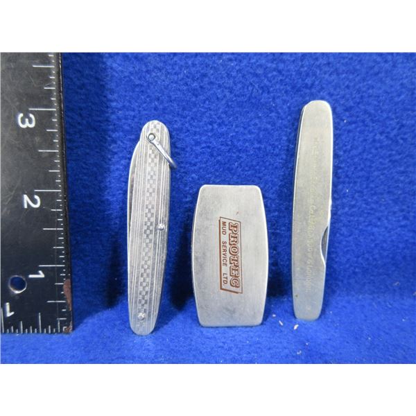 3 Miniature Pocket Knives