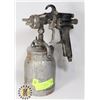 Image 1 : SPRAY GUN PAINT