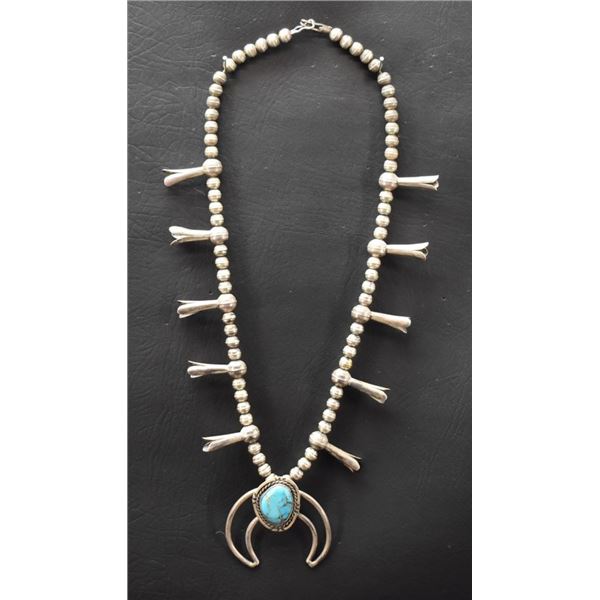 NAVAJO INDIAN NECKLACE