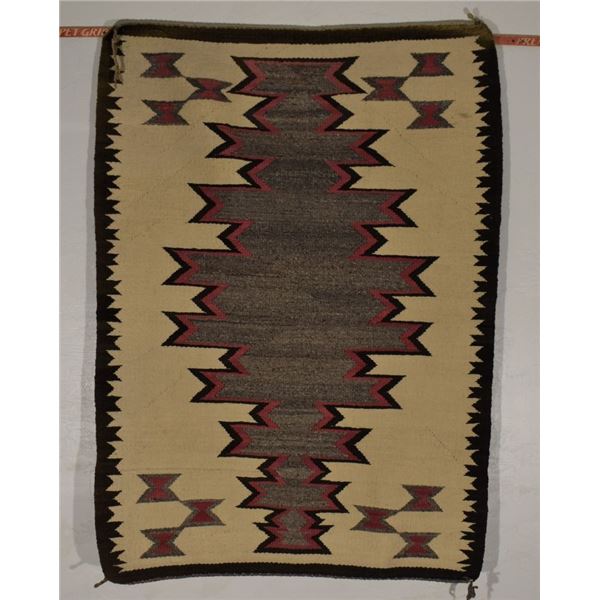 NAVAJO INDIAN TEXTILE