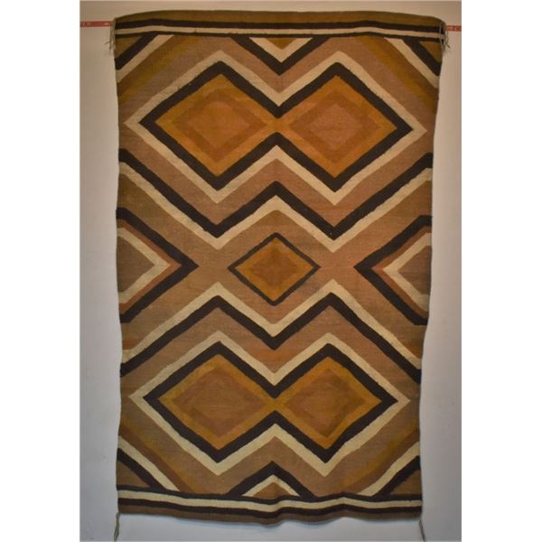 NAVAJO INDIAN TEXTILE