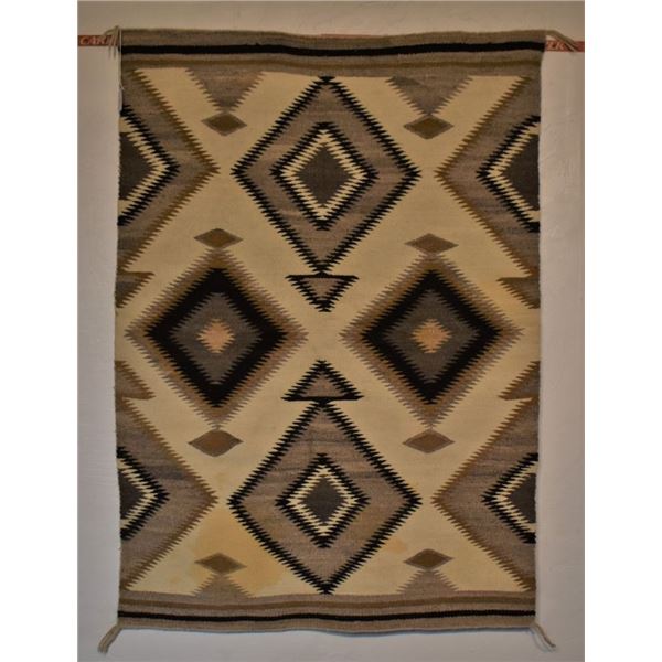 NAVAJO INDIAN TEXTILE