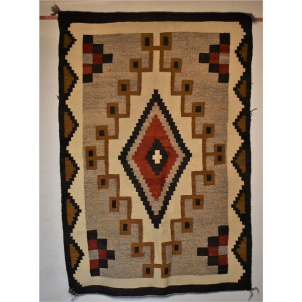 NAVAJO INDIAN TEXTILE