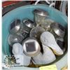 Image 1 : SOLAR LIGHTS & GARDEN DUCKS SET