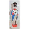 Image 1 : VINTAGE GLASS SOLDIER BOTTLE 9.25 INCHES