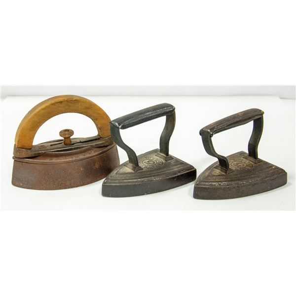 FLAT OF ANTIQUE IRONS