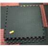 Image 1 : 7 FOAM CLIK TOGETHER DECK MATS