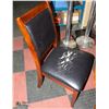 Image 2 : WOOD DINING TABLE WITH 4 CHAIRS 47" X 47" X 30"