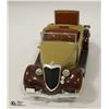 Image 2 : 1934 1/18 SCALE FORD ROADSTER DIE CAST CAR