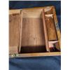 Image 2 : ANTIQUE WRITING LAP DESK