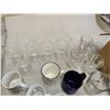 Image 4 : Assorted Glassware, Cups & Mason Jars