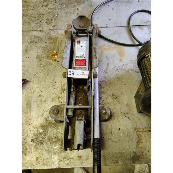 Pro-Lift 4000lbs Hydraulic Floor Jack