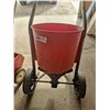 Image 2 : Lawn Spreaders (2pc)