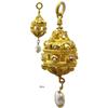 Image 1 : Large gold filigree earring with pearl.