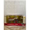 Image 1 : Farmall 460 Case 1/16 McCormick Tractor with Blade and Windbreaker