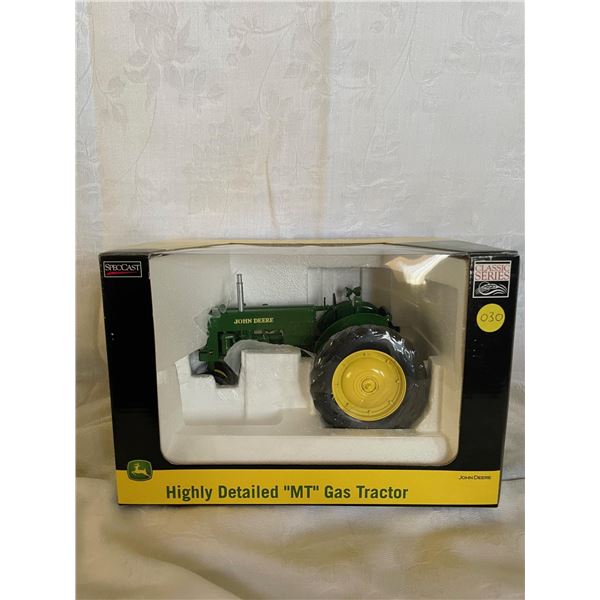 JD “MT” Gas 1/16 Replica Tractor