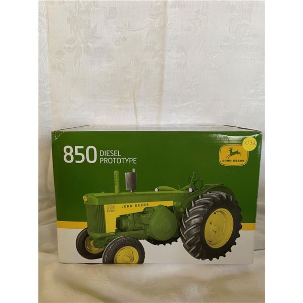 Two-Cylinder Club Limited Edition 850 Diesel Prototype 1/16