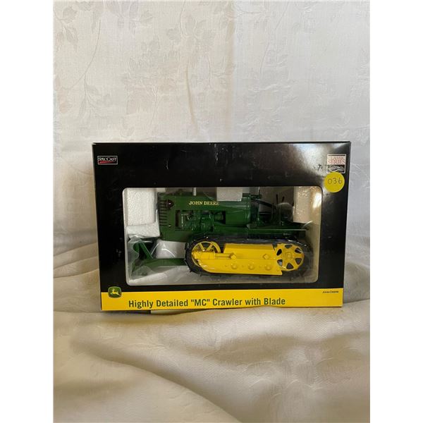 JD highly detailed “MC” Crawler with Blade (1/16)