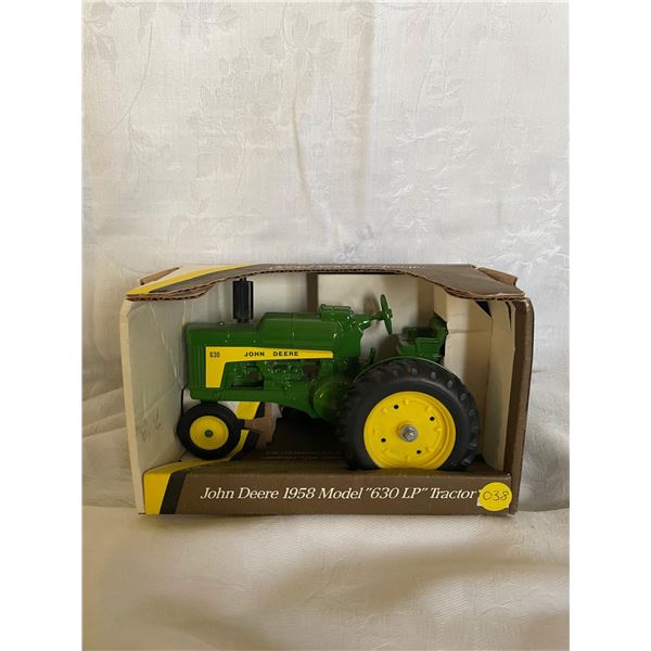 JD 1958 Model 630 LP Tractor 1/16