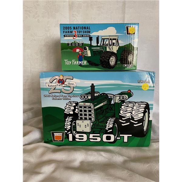 A+B  2005 National Oliver 2655 Farm Toy Show 1/32 and 25th Silver Anniversary Toy Farmer Oliver 1950