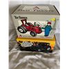 Image 2 : A+B  1997 National Farm Toy Show New Holland 8260 Collector’s Edition  1/16 and Toy Farmer Allis-Cha