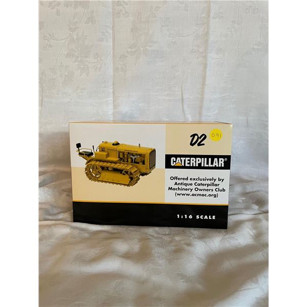Caterpillar D2 Track-Type Tractor 5U Series Orchard Model