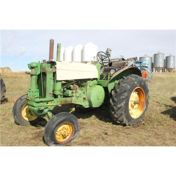 JD 630 SN- 6314240, gas, missing hood, pulley, black dash, hyds, PTO, original