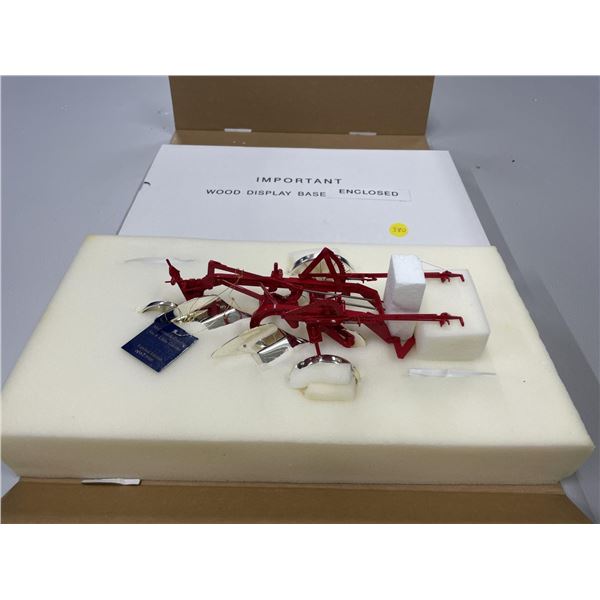 Lil Genius 2 Bottom McCormick Plow 1/16 (Franklin Mint)