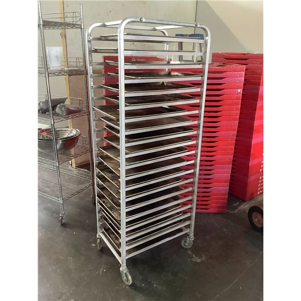 20 SHEET MOBILE BAKERS PROOFING RACK WITH BAKING SHEETS