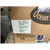 Image 4 : MOBILE CART & 3X25LBS BOXES OF SOFT & MOIST SLICED SWEETENED DRY CRANBERRIES