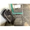 Image 3 : 3 MOBILE CARTS