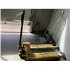 Image 2 : PALLET JACK