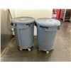 Image 1 : 2 MOBILE RUBBERMAID BRUTE GARBAGE BINS WITH IREKS MULBERRY BREAD IMPROVER