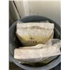 Image 4 : 2 MOBILE RUBBERMAID BRUTE GARBAGE BINS WITH IREKS MULBERRY BREAD IMPROVER