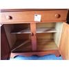 Image 2 : Kitchen Hutch