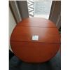 Image 2 : Armchair with Collapsible Side Table