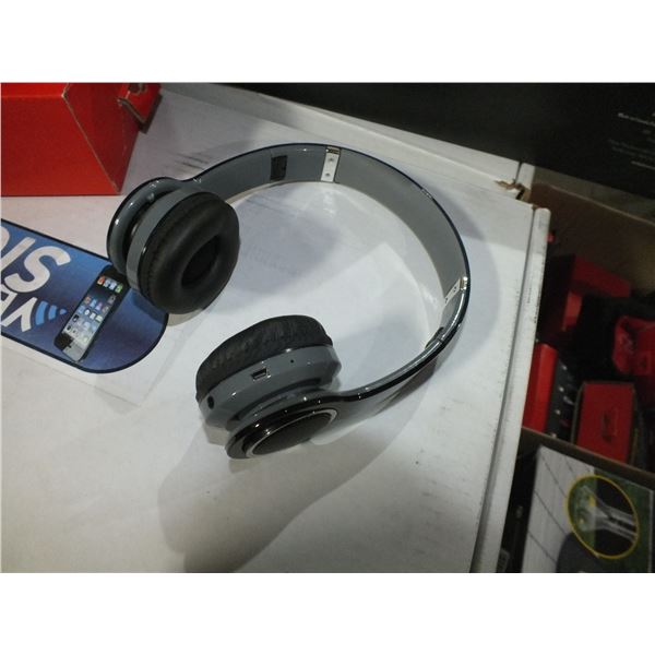 Stereo / Bluetooth Headphones